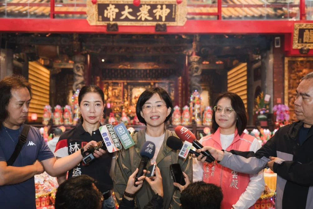神農聖誕參香 蘇巧慧拋鑽石山城觀光願景 神農聖誕參香 蘇巧慧拋鑽石山城觀光願景